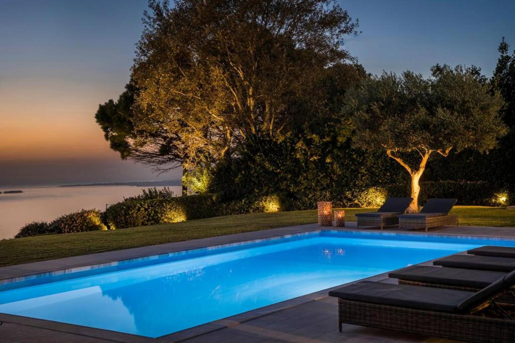 Villa Grande Azzurro In Lakíthra Extérieur photo