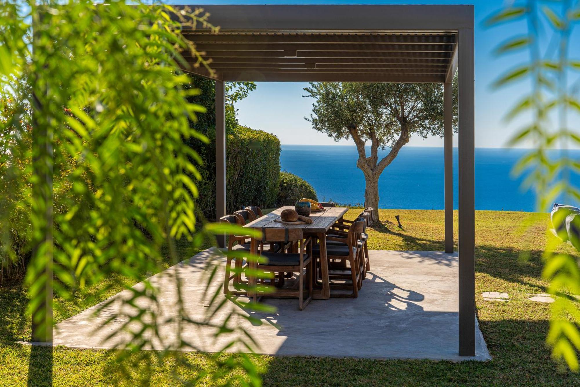 Villa Grande Azzurro In Lakíthra Extérieur photo